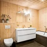 Reinhard - 50m From The Sea By Interhome