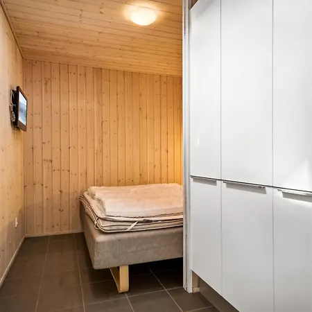 Holiday home Reinhard - 50m From The Sea In Se Jutland By Interhome Hejls