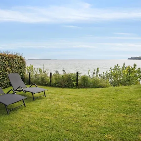 Holiday home Reinhard - 50m From The Sea In Se Jutland By Interhome